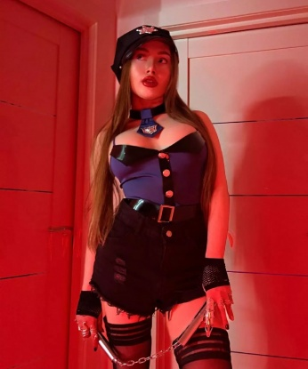 Анкета проститутки Зоя - город Лагань, 23 года, №2571